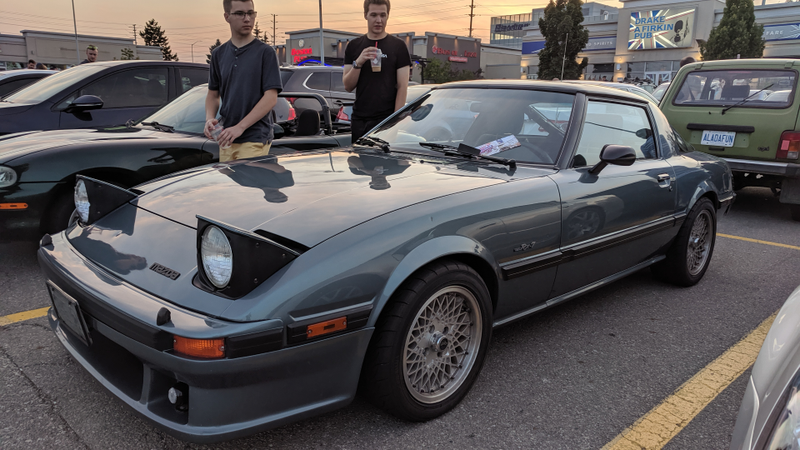 Illustration for article titled Toronto RCR/Straight Pipes car meet!